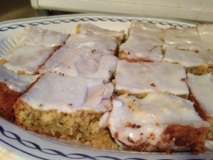Lemon chia seed cake is an alternative to lemon poppy seed cake only with no grains!