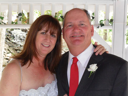 Newlyweds Jan and Bill Allan.  You probably best know Jan as our own Lighterside columnist and Abby Westmark’s mom