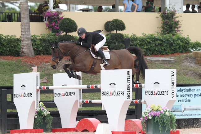 Skylar and Quiloa finished third out of 50-plus entries in the Low Junior Jumper Classic at WEF 2015. (Photo by Bridgette Ness)