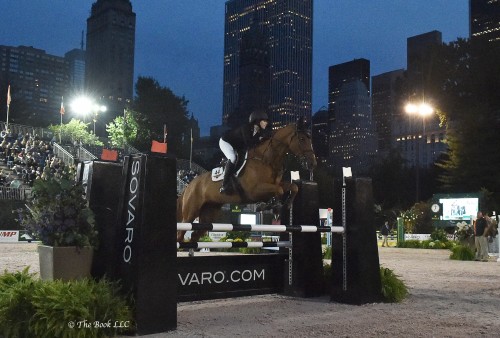 Carly and Zelaleen in the $5000 U.S. Price Waterhouse Junior/ AO at the Rolex Central Park Invitational. Photo by The Book LLC