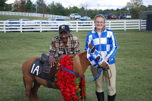 Patrick2 Charlie Davis, Secretariat’s exercise rider, spends time with Sarah and a miniature version of Secretariat — also known as Patrick!