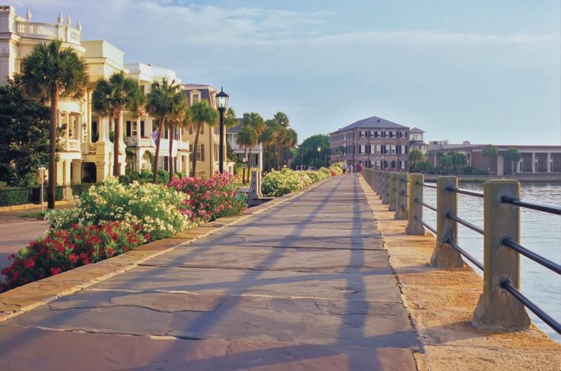 Take a stroll along The Battery seawall and promenade overlooking rivers and lined by stately historic houses.