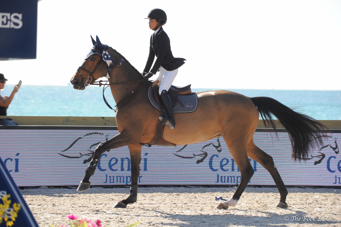 Mimi and LillieBH at the Miami Global Tour. Photo by The Book LLC