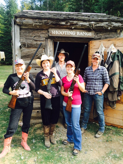 Clay shooting at Red Horse. Photo by Jan Westmark