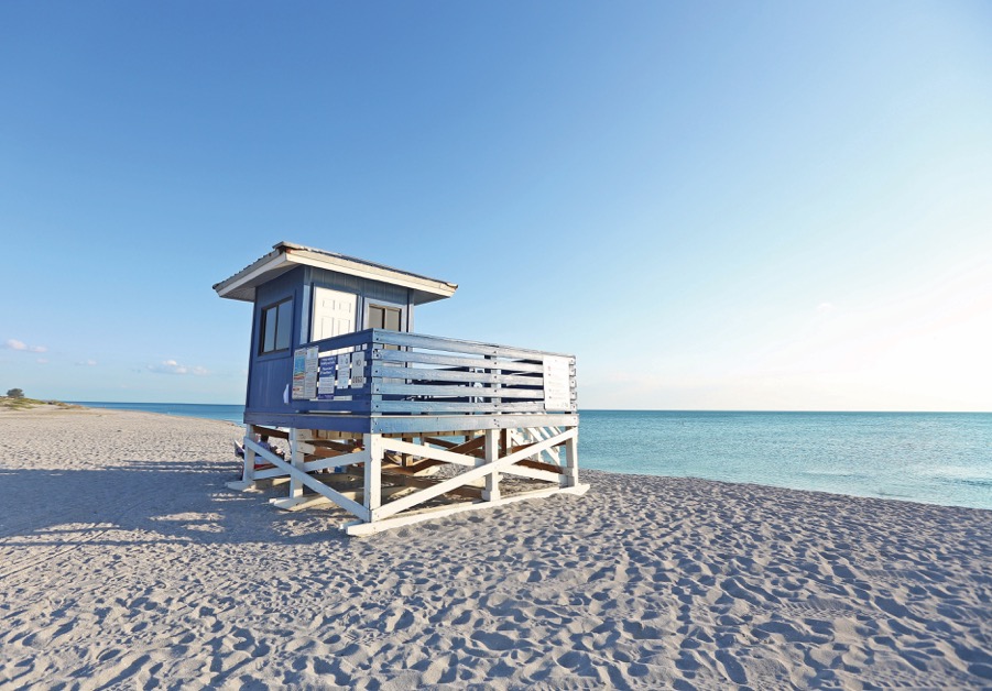 Pristine beaches beckon along the Florida coast Photo courtesy of Visit Sarasota, <a href=