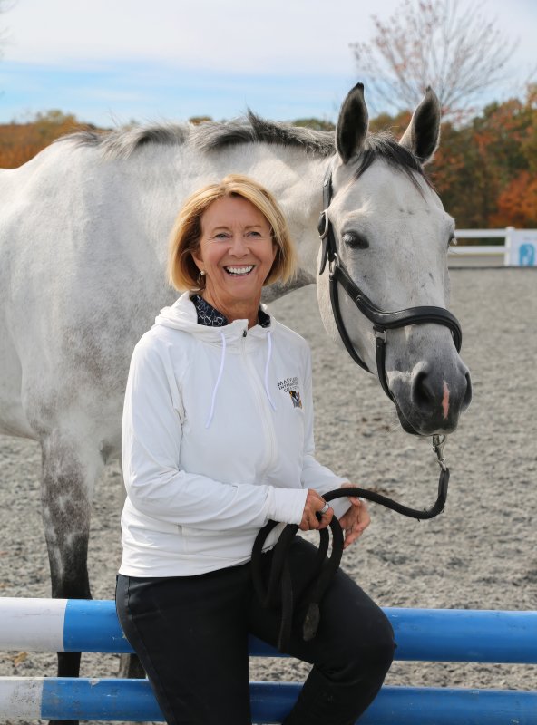 Carolyn with Oban HX, owned by Market Street Inc and Anne Kursinski.