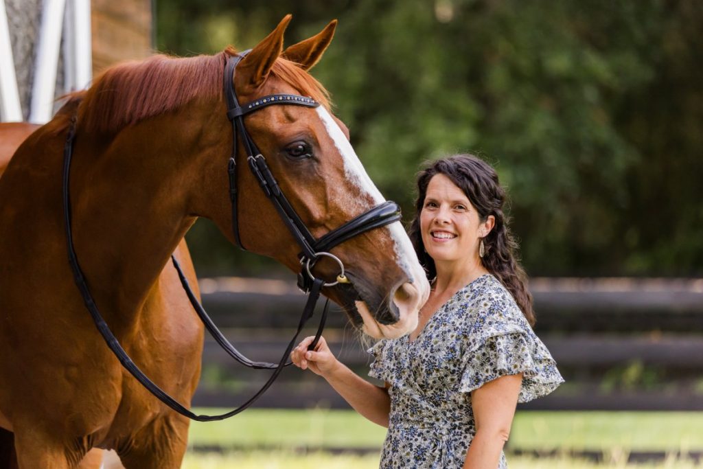 Hannah is a veterinarian who transitioned to para dressage following a cerebellar brainbleed in 2021.