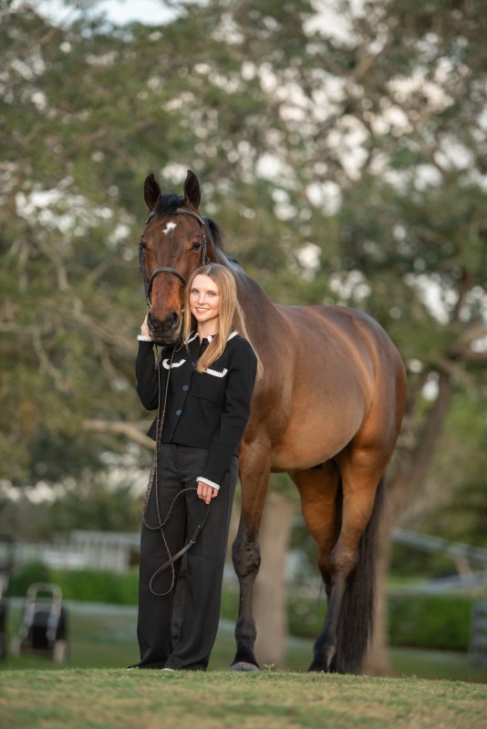 Olivia and Efendi won the WEF Equitation Championship in 2025.
