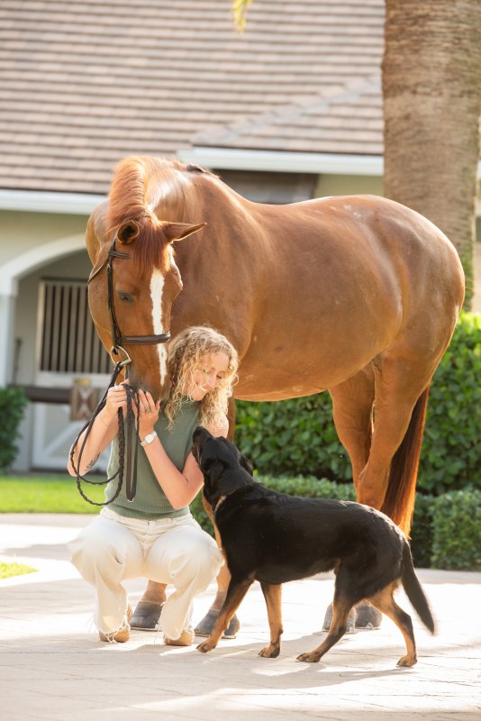 Finwe cried when Mimi Gochman rode Daydream to a score of 98 in the 3’6” Amateur Owner Hunters.